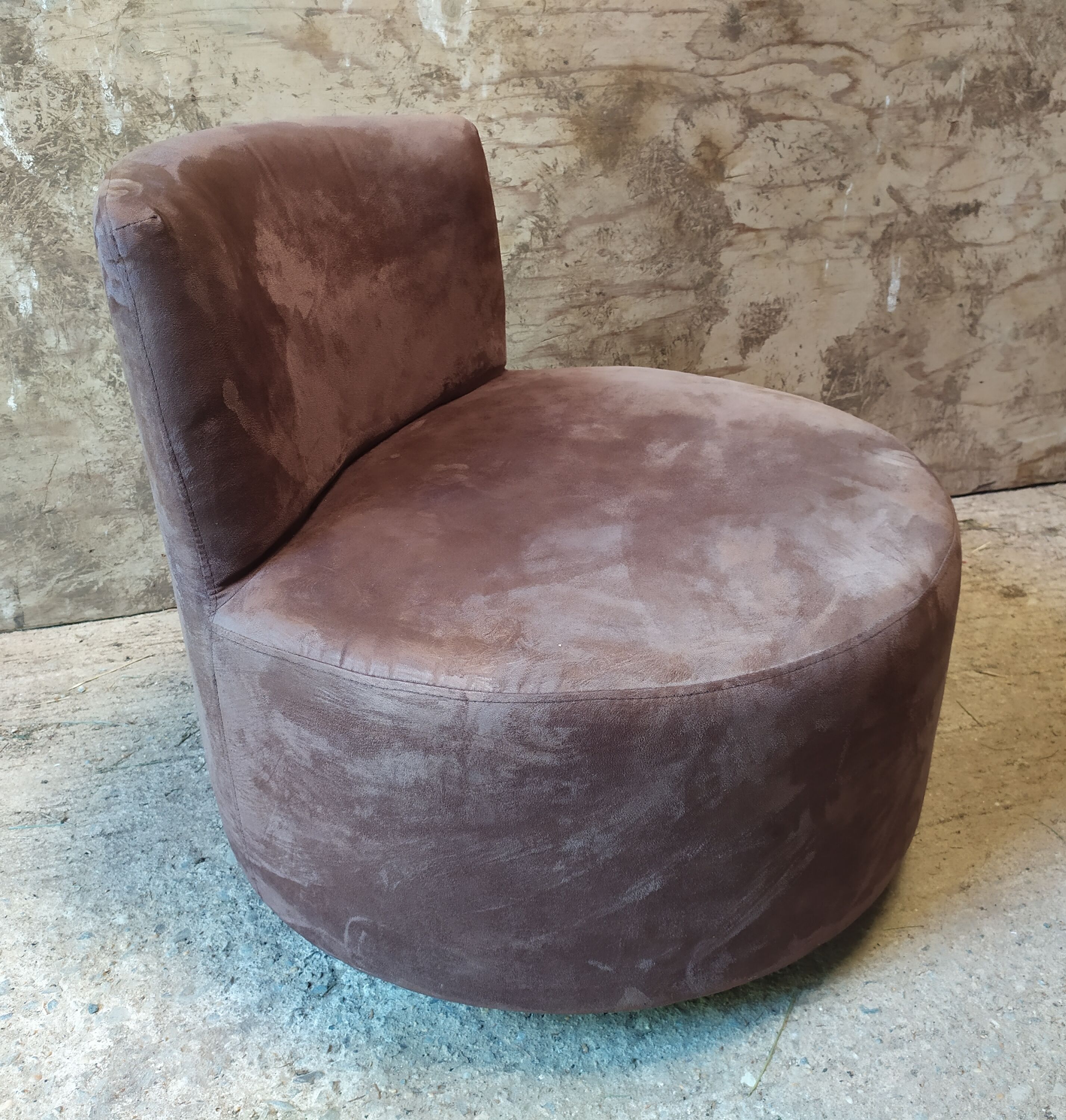 Swivel chair