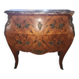 Commode style Louis XV