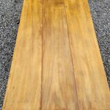Old coffee table 125/77cms