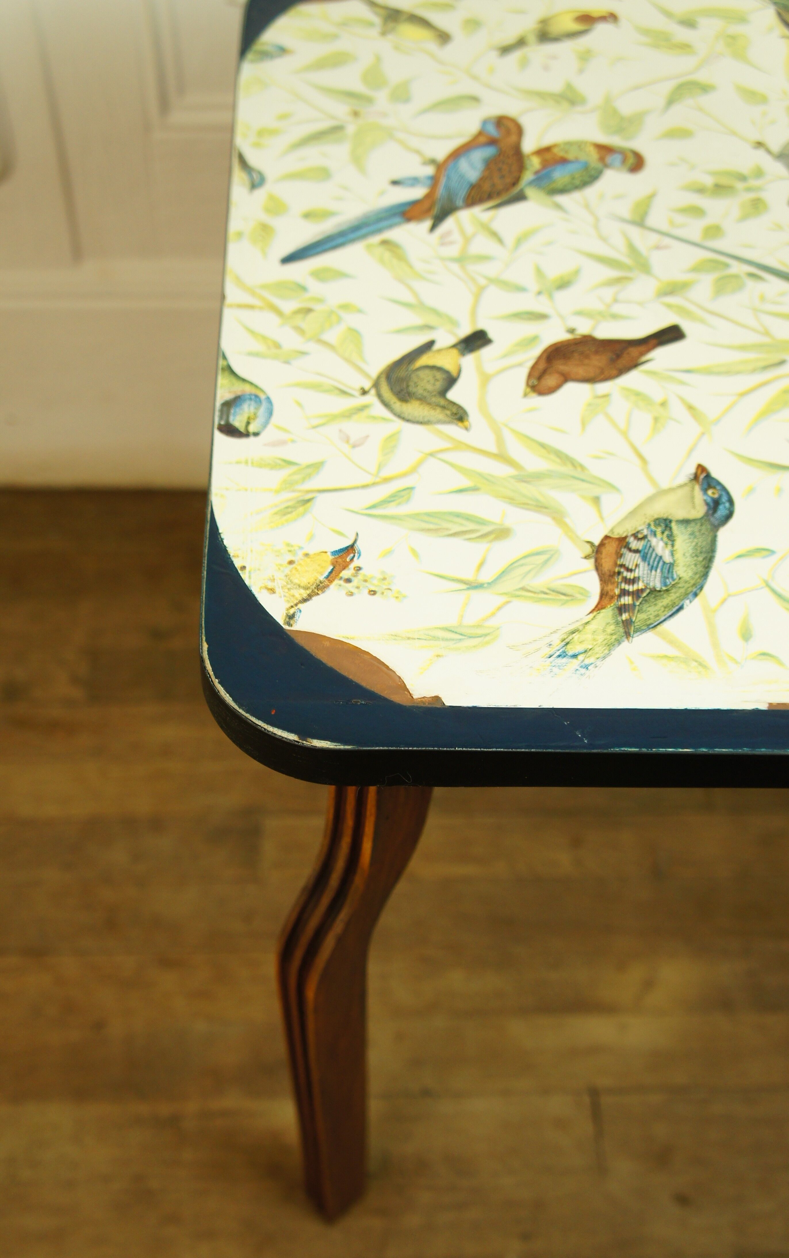 Vintage "birds" side table