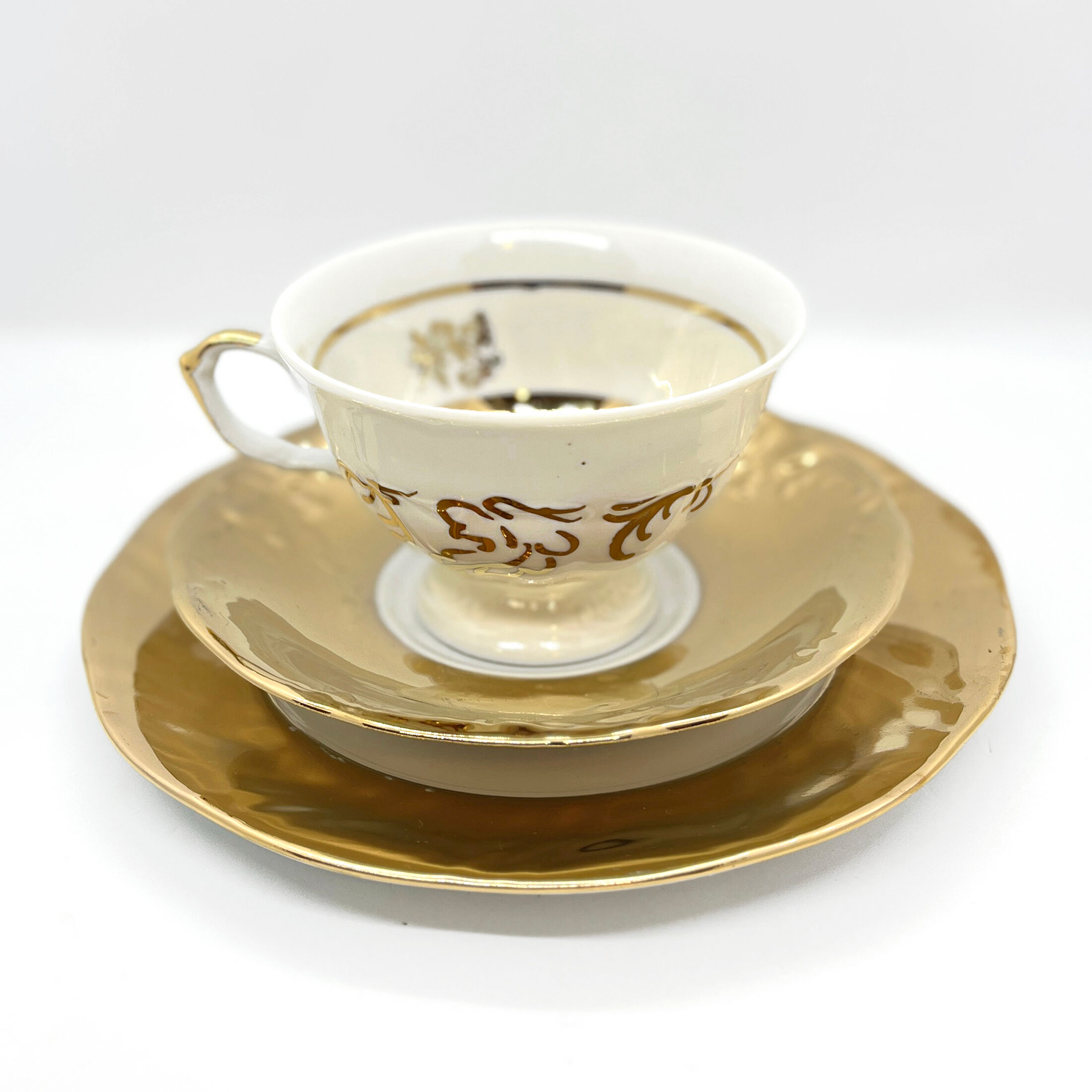 Breakfast set, Wawel Table Porcelain Plant in Wałbrzych, Poland, 1970s