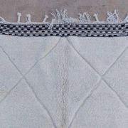 Tapis blanc en laine naturelle