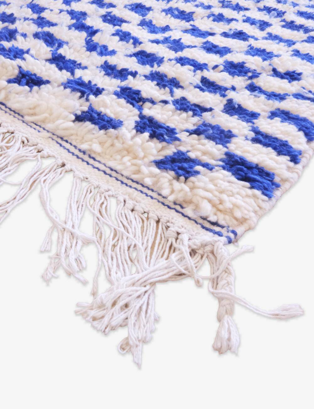 Blue Checkered Rug - 327 x 158 cm