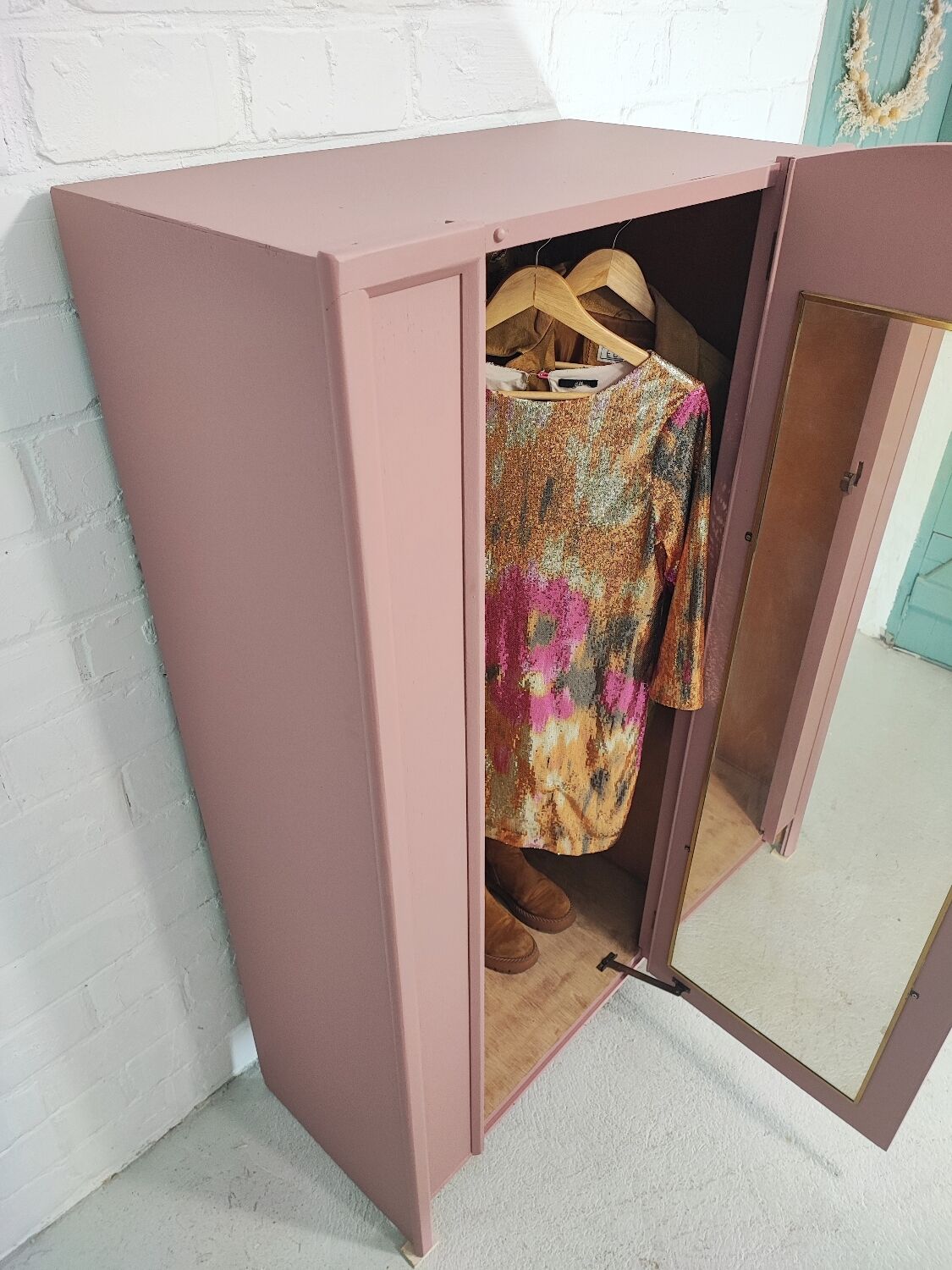 Wardrobe wardrobe child art nouveau