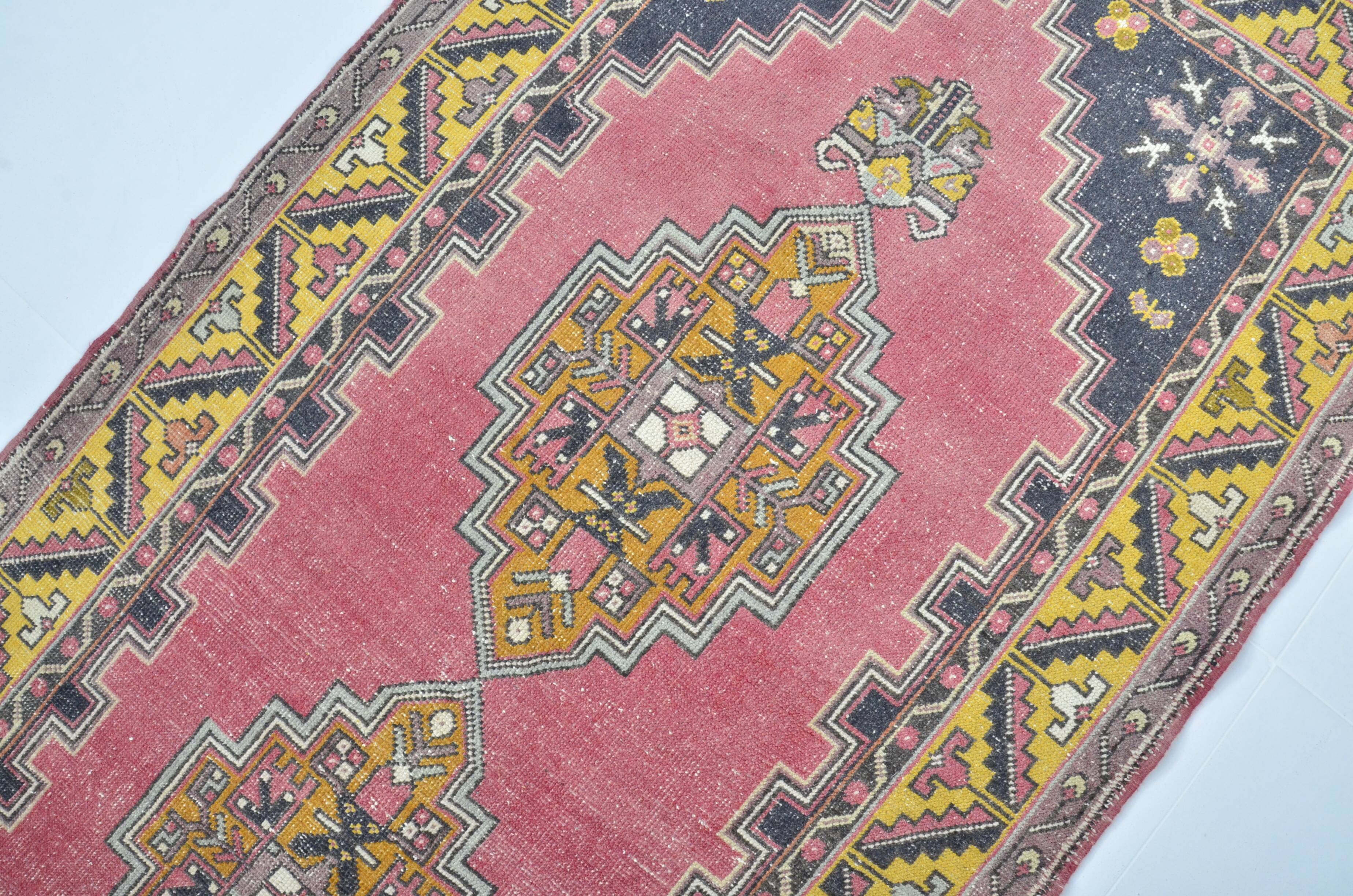 Tapis turc bio rose et jaune sku 3283