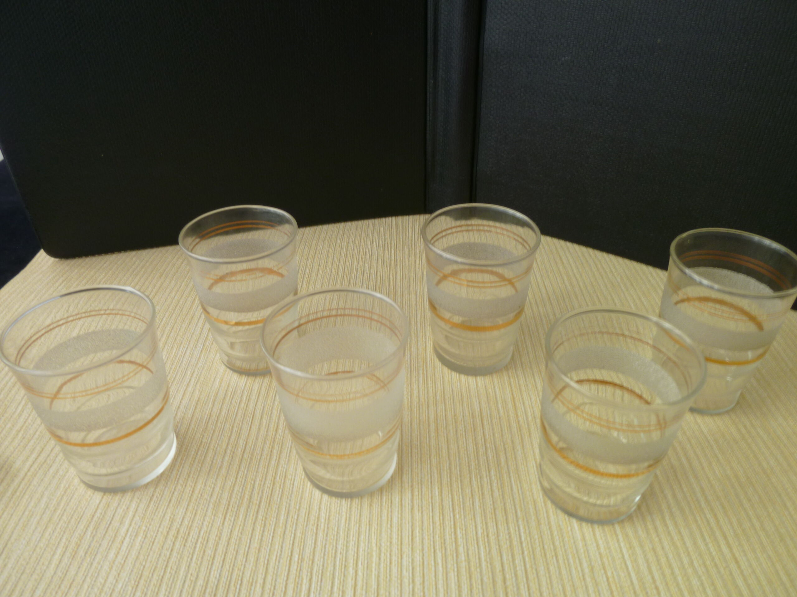 Set of 6 Table Glasses Granite and Edged Or 50-60