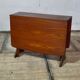 Table scandinave vintage en teck à rabats modulable années 60
