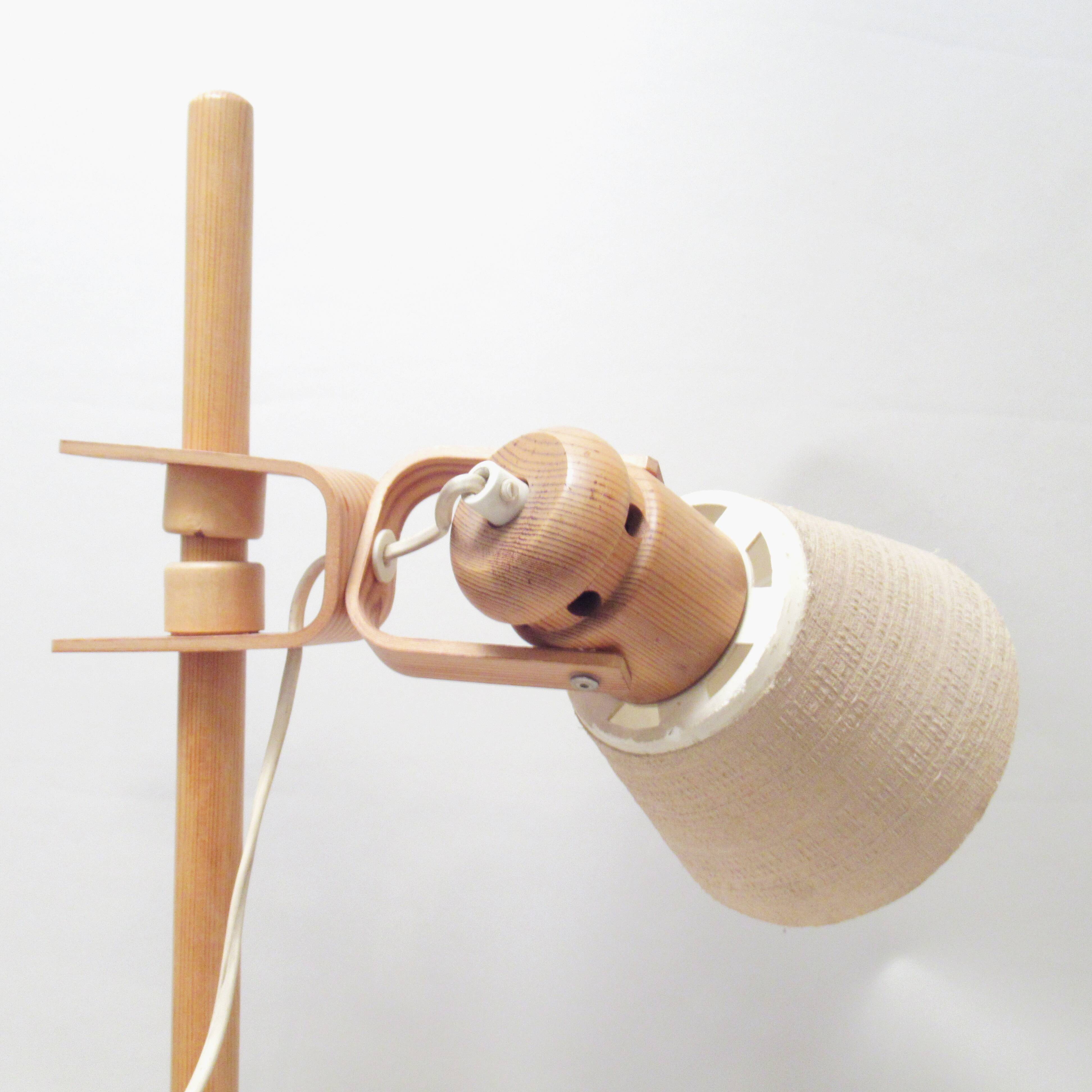 Scandinavian pine lamp 70s/80s