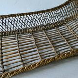 Trash, wicker basket