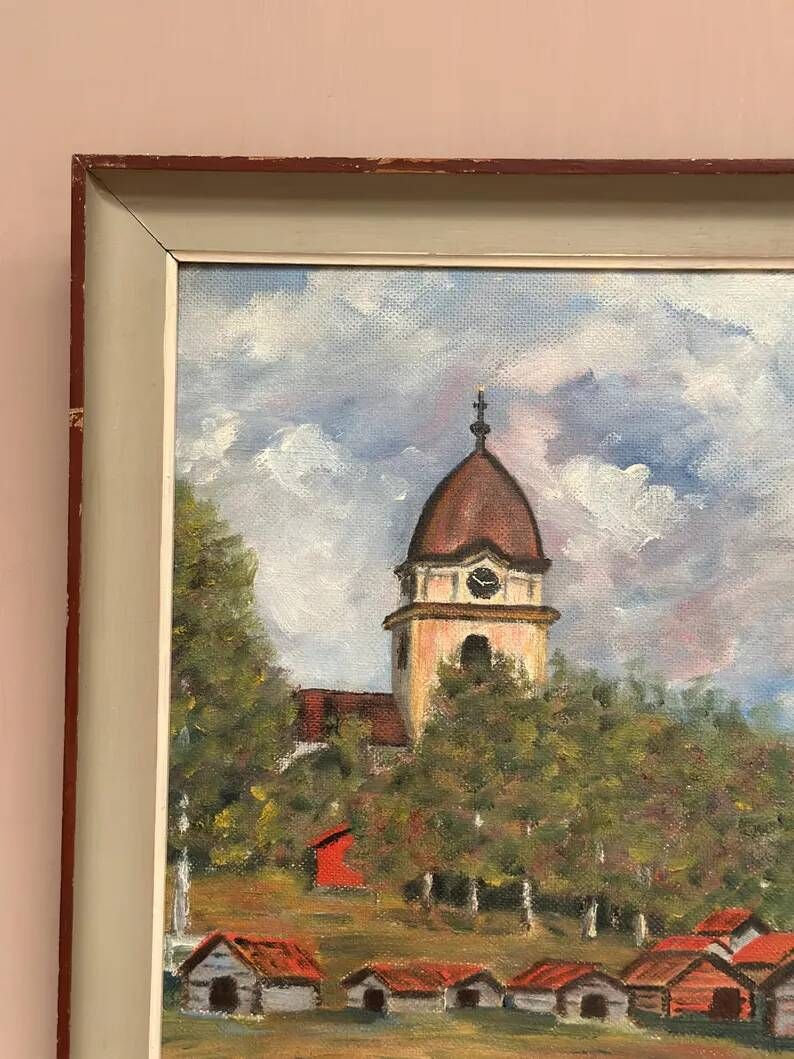 Original Swedish Oil on Panel – “Red Cottages near the Lake” by Unknown Artist 1948 – Vintage & Framed – 63 × 57 cm (24.8" × 22.4")