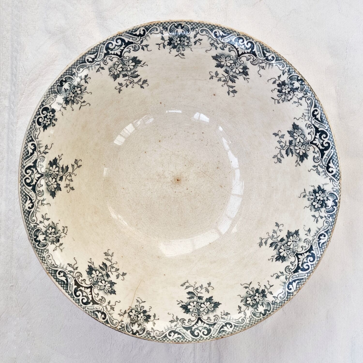 Ironearth salad bowl