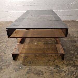 Rectangular smoked acrylic coffee table 1970s | Mid-century modern design furniture
