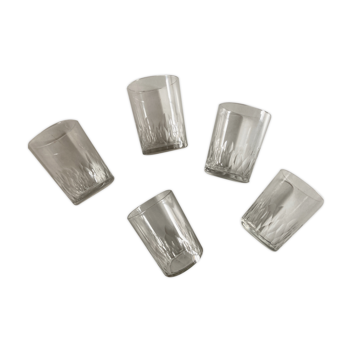 Set of shots crystal cups baccarat scale around 1900