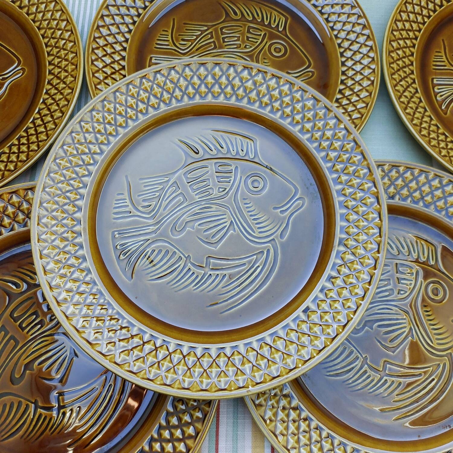 Digoin Sarreguemines fish dinner plates