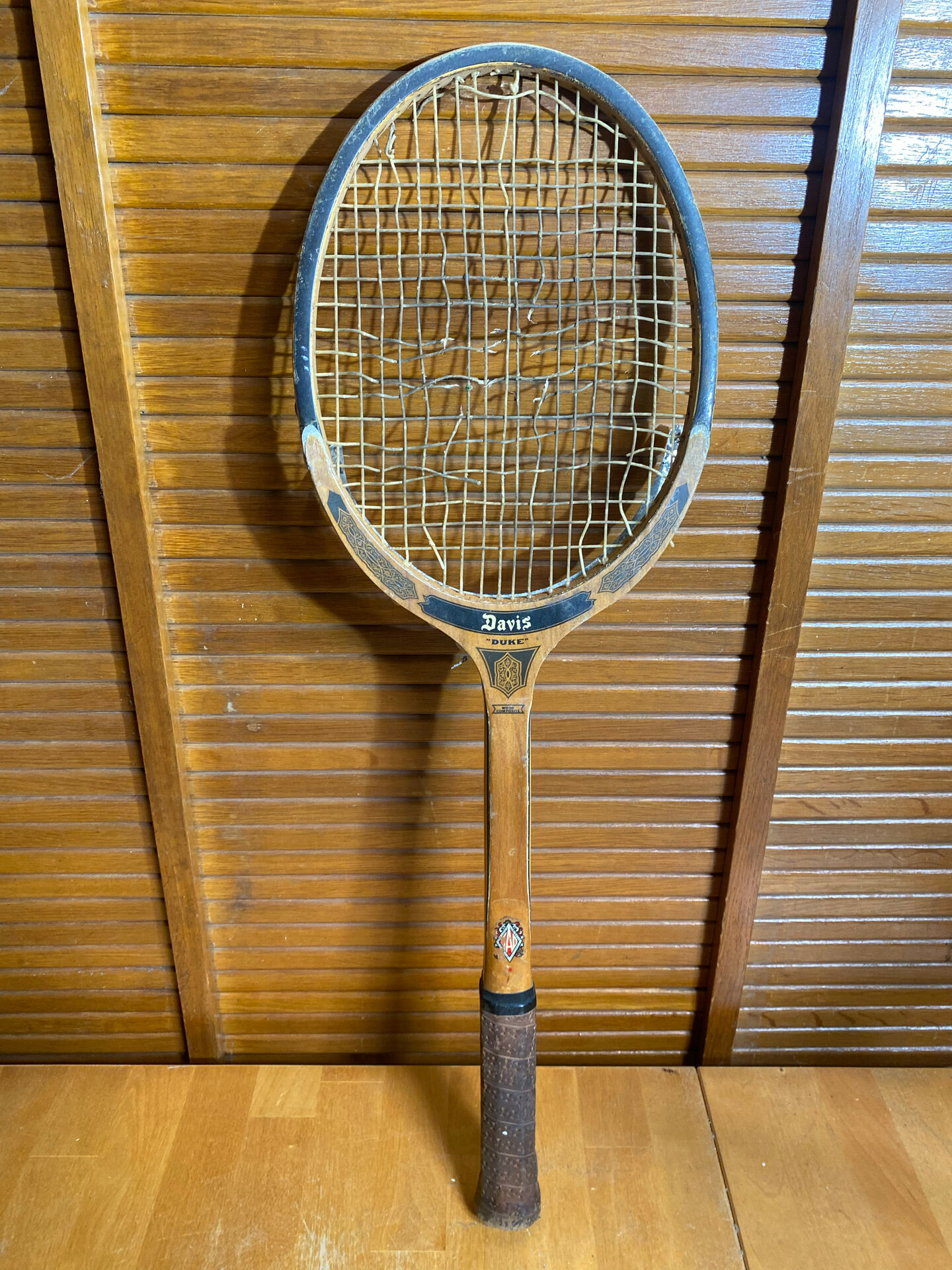 Vintage Tennis Racket DAVIS Duke Wood + Leather Case #E218