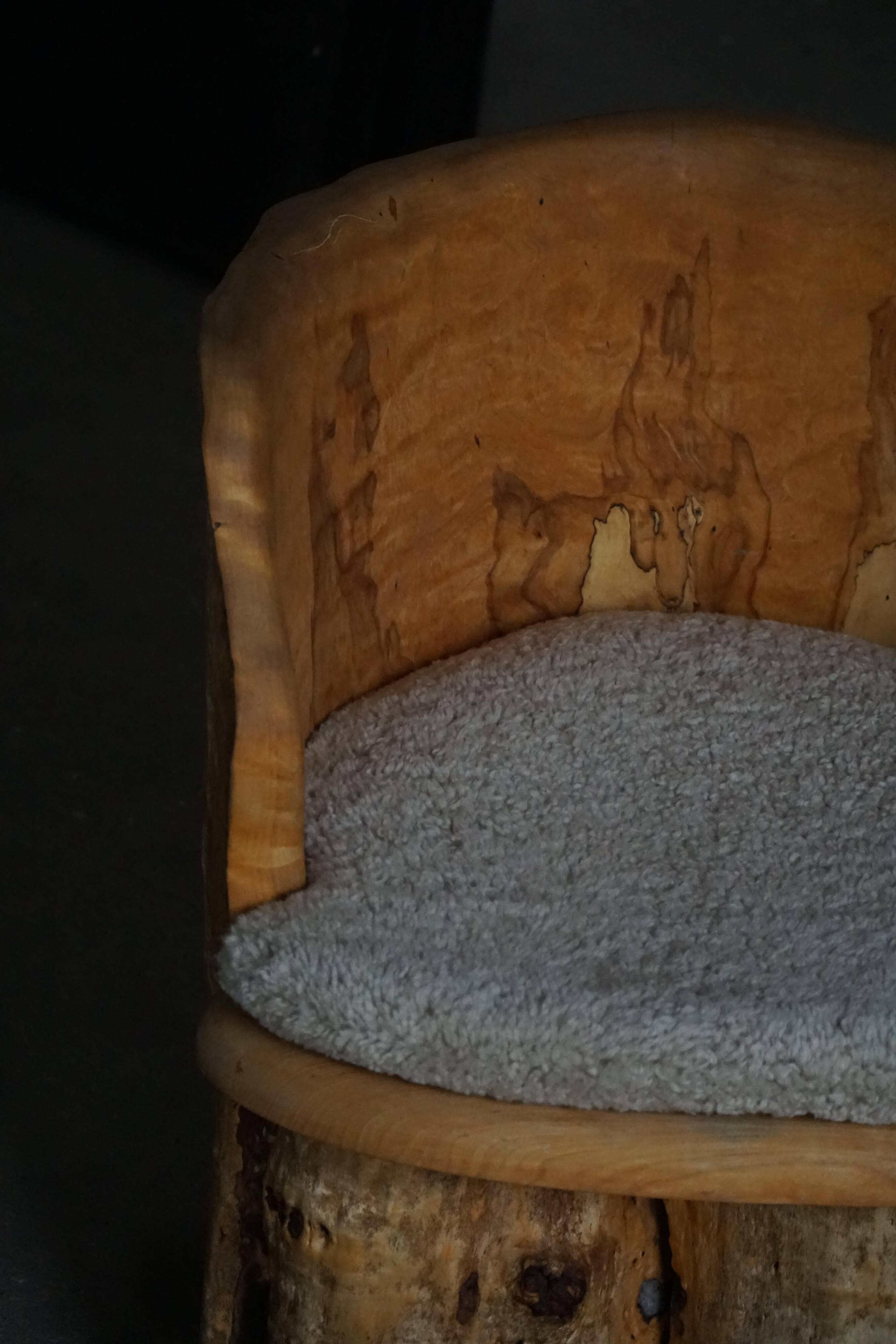 Chaise Brutaliste en Tronc Massif & Assise en Laine D'Agneau, Moderne Du Milieu Du Siècle Suédois, Années 1960