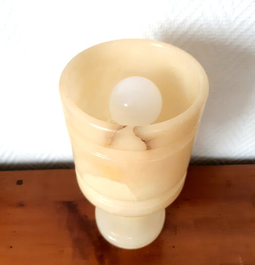 Brutalist alabaster lamp 1970
