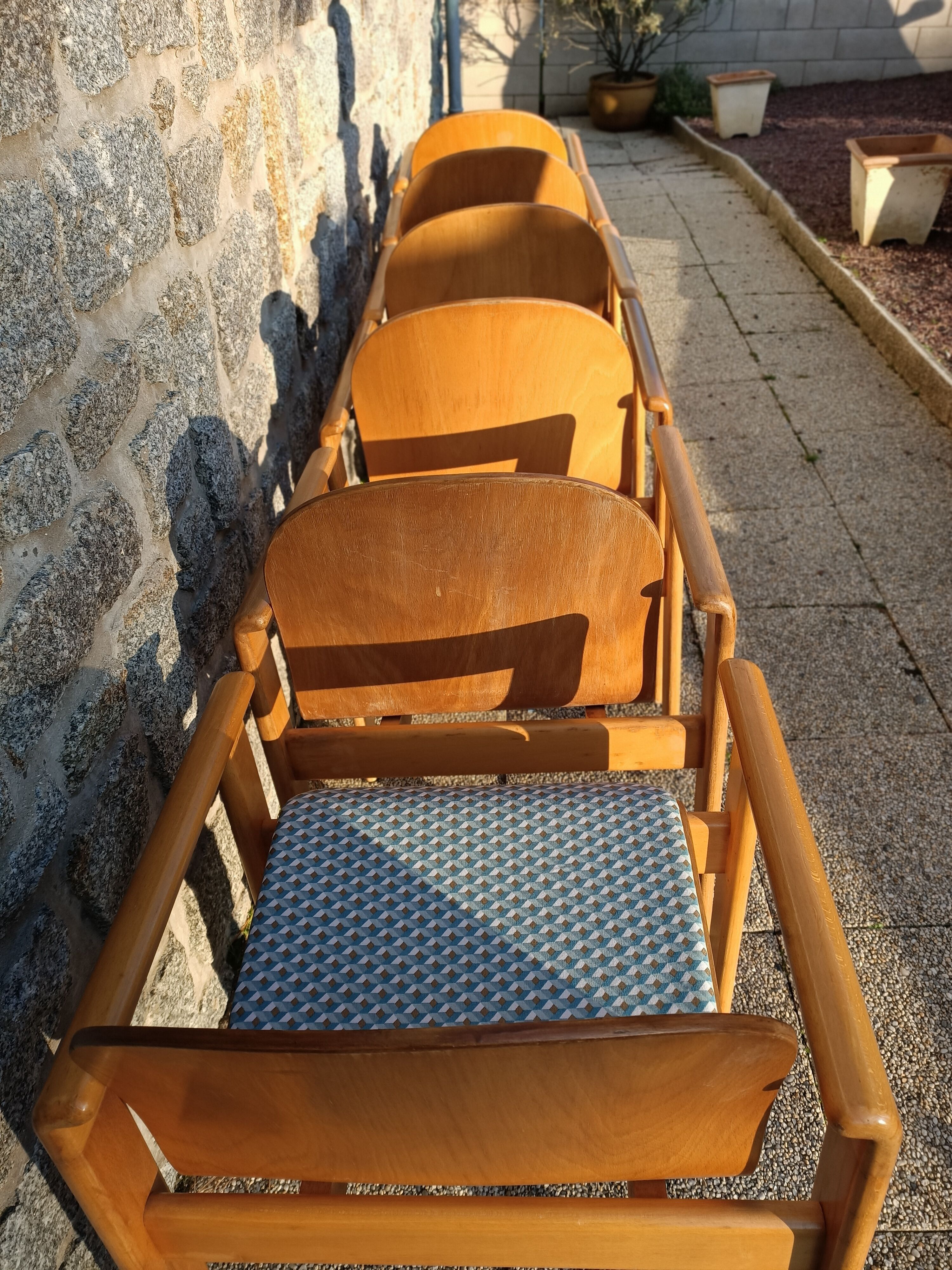 6 Scandinavian wooden chairs