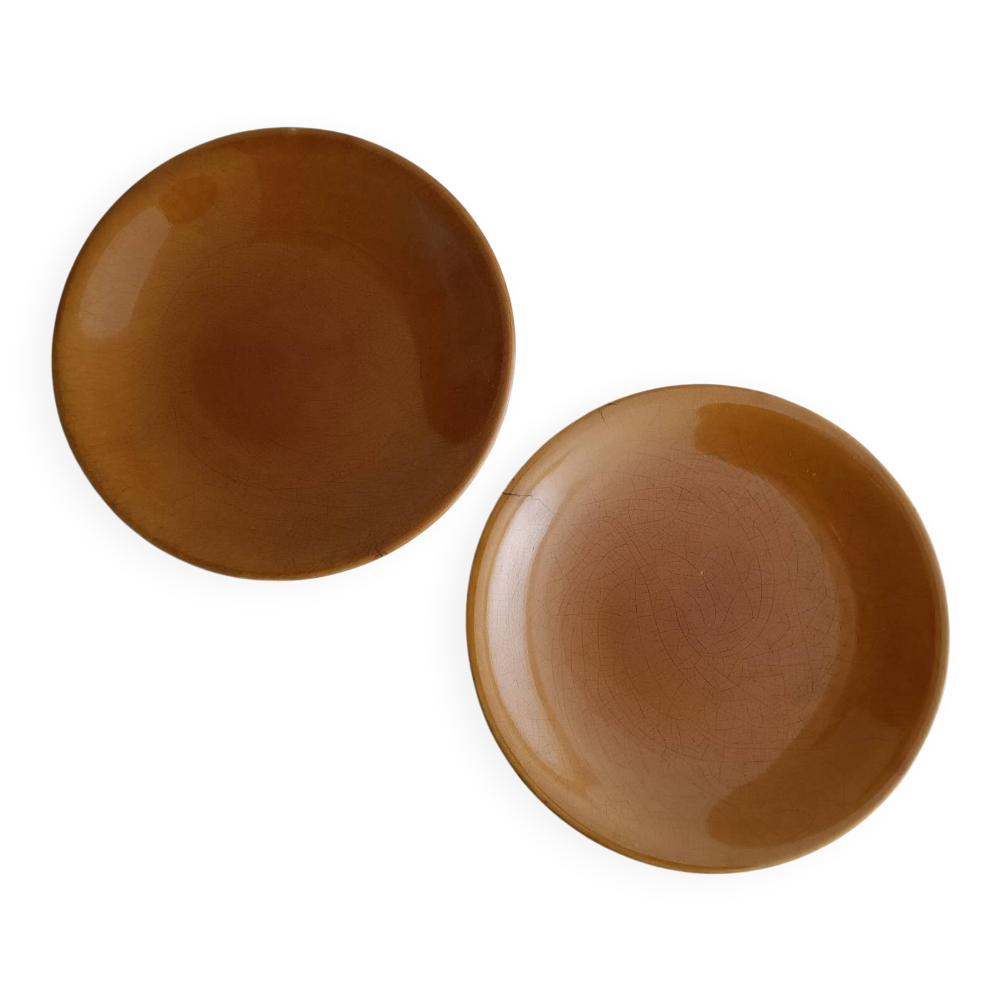 2 vintage Longchamp plates