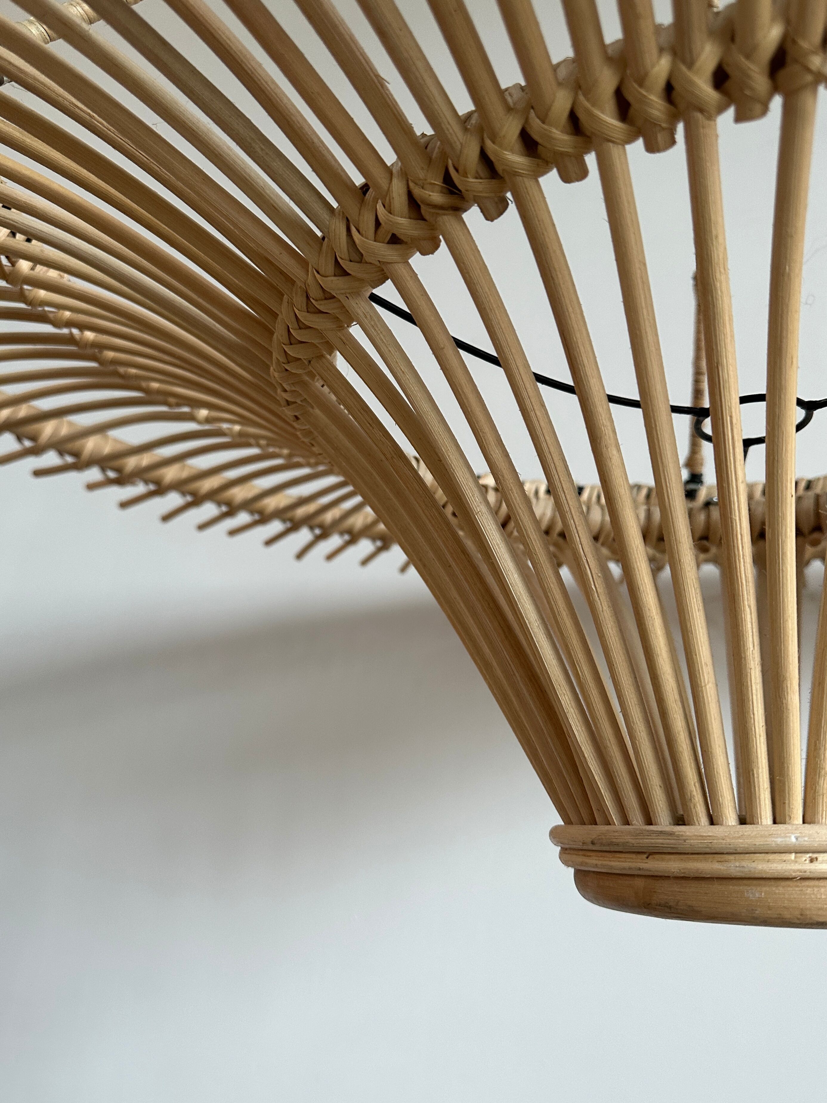 Suspension rattan saucer iron frame D:120 H:60