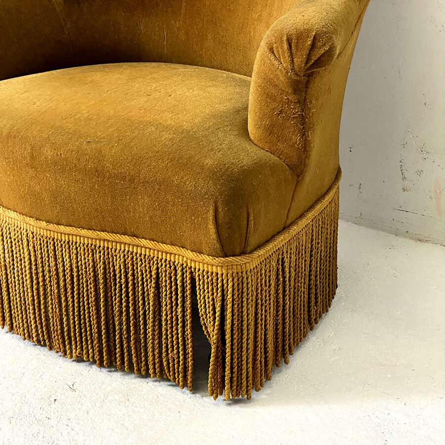 Toad armchair ochre