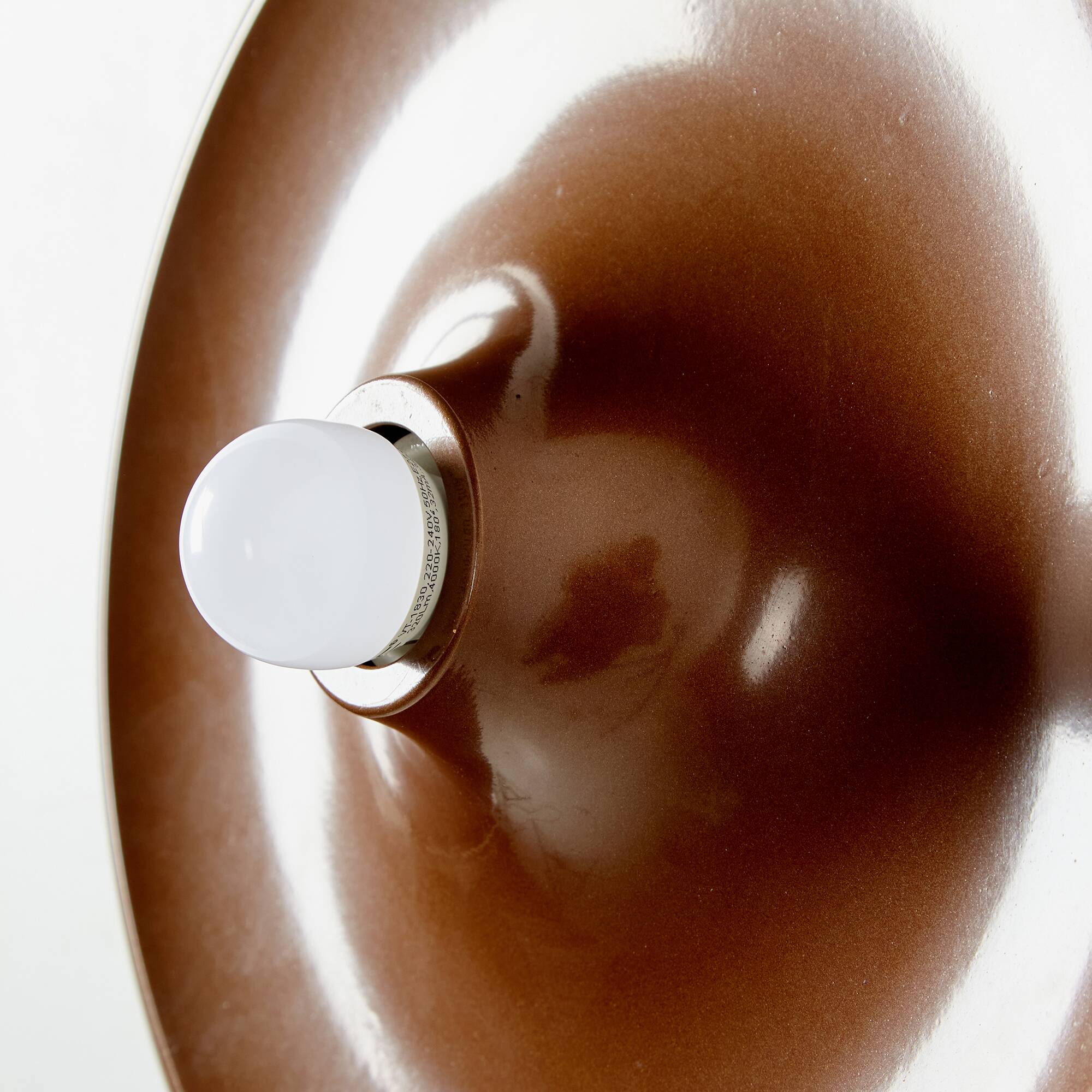 Applique murale en métal