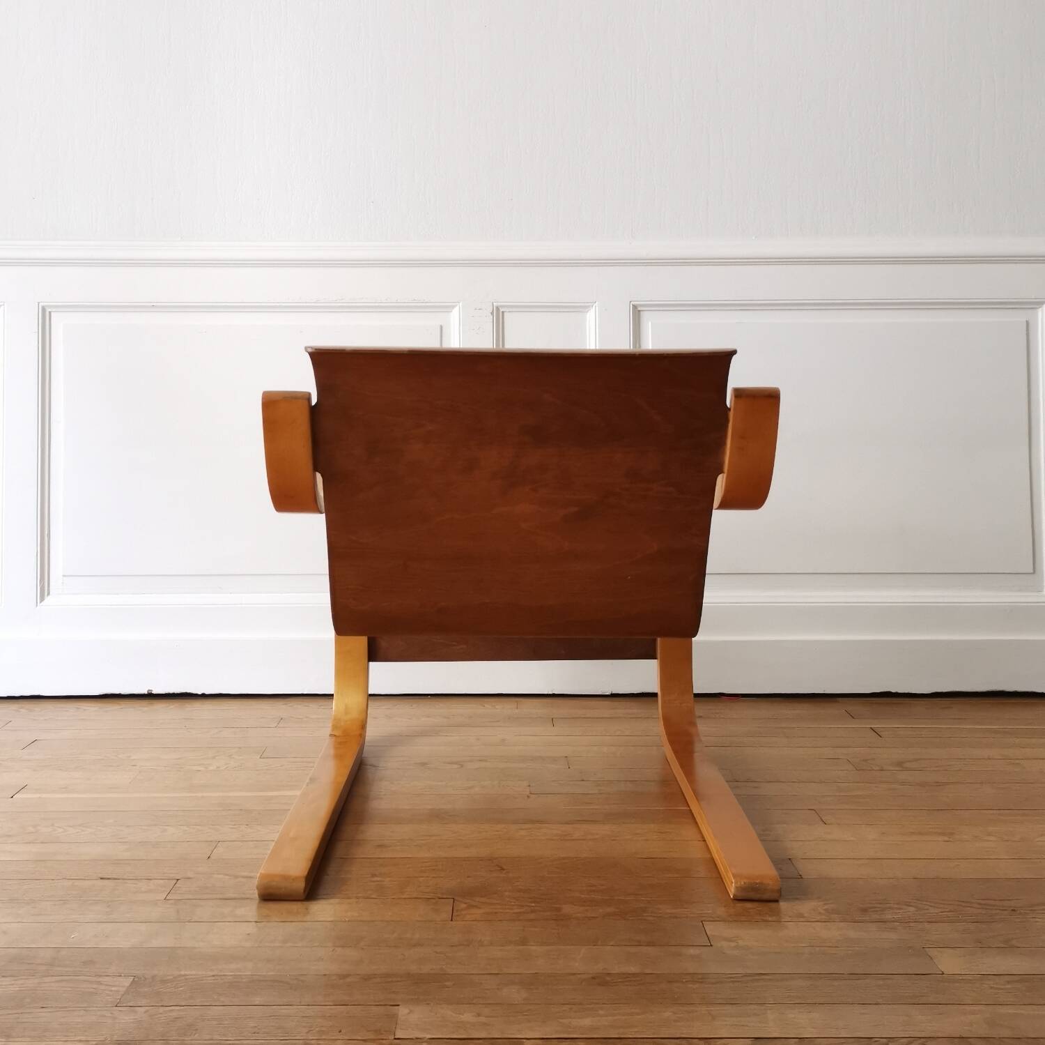 Armchair 31 "Cantilever" by Alvar Aalto, 1930