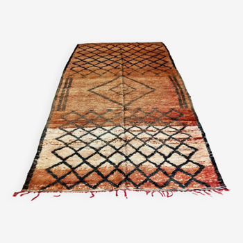 Vintage Beni Mguild Moroccan Berber rug