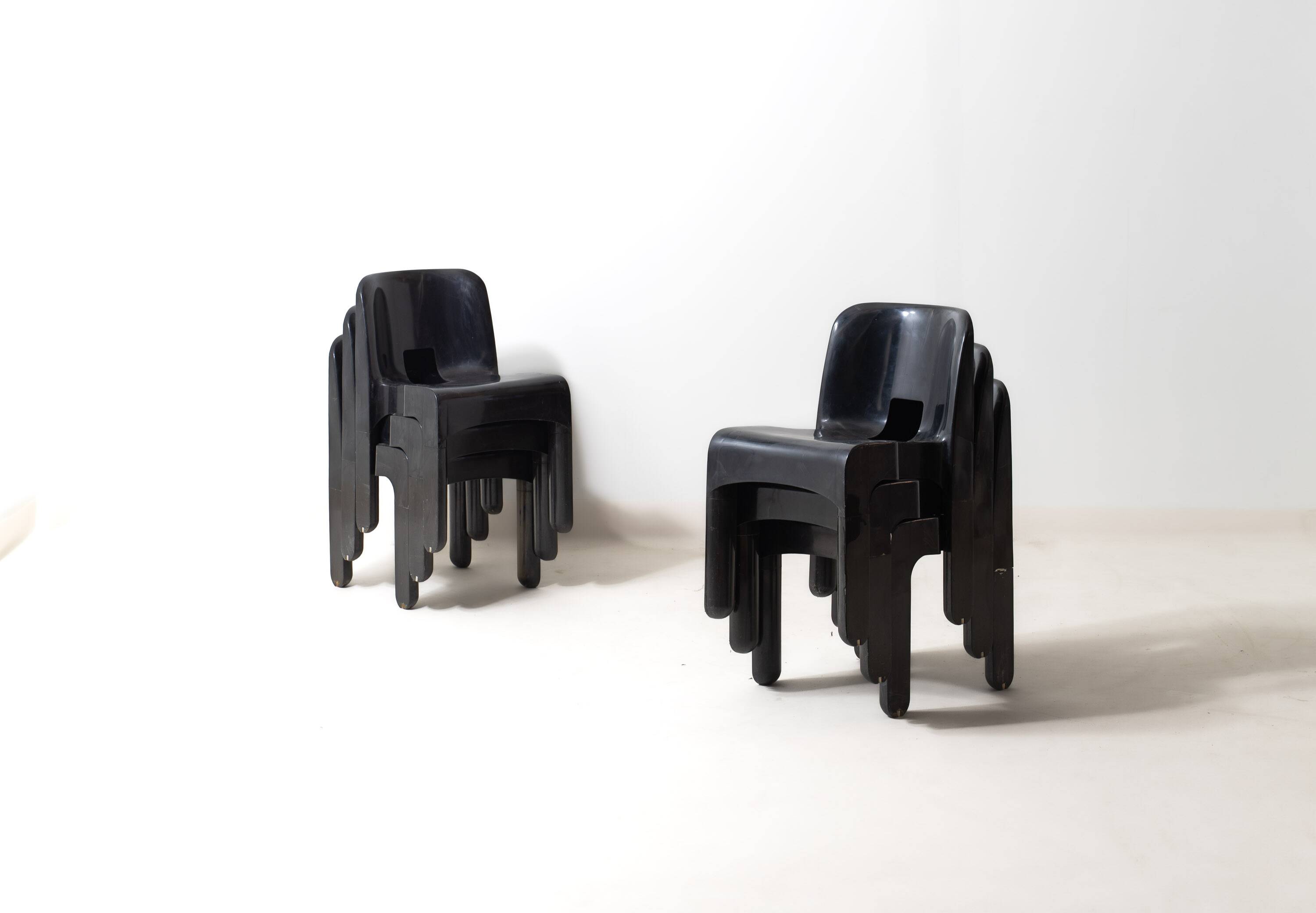 Ensemble de 6 chaises 'Universale' par Joe Colombo