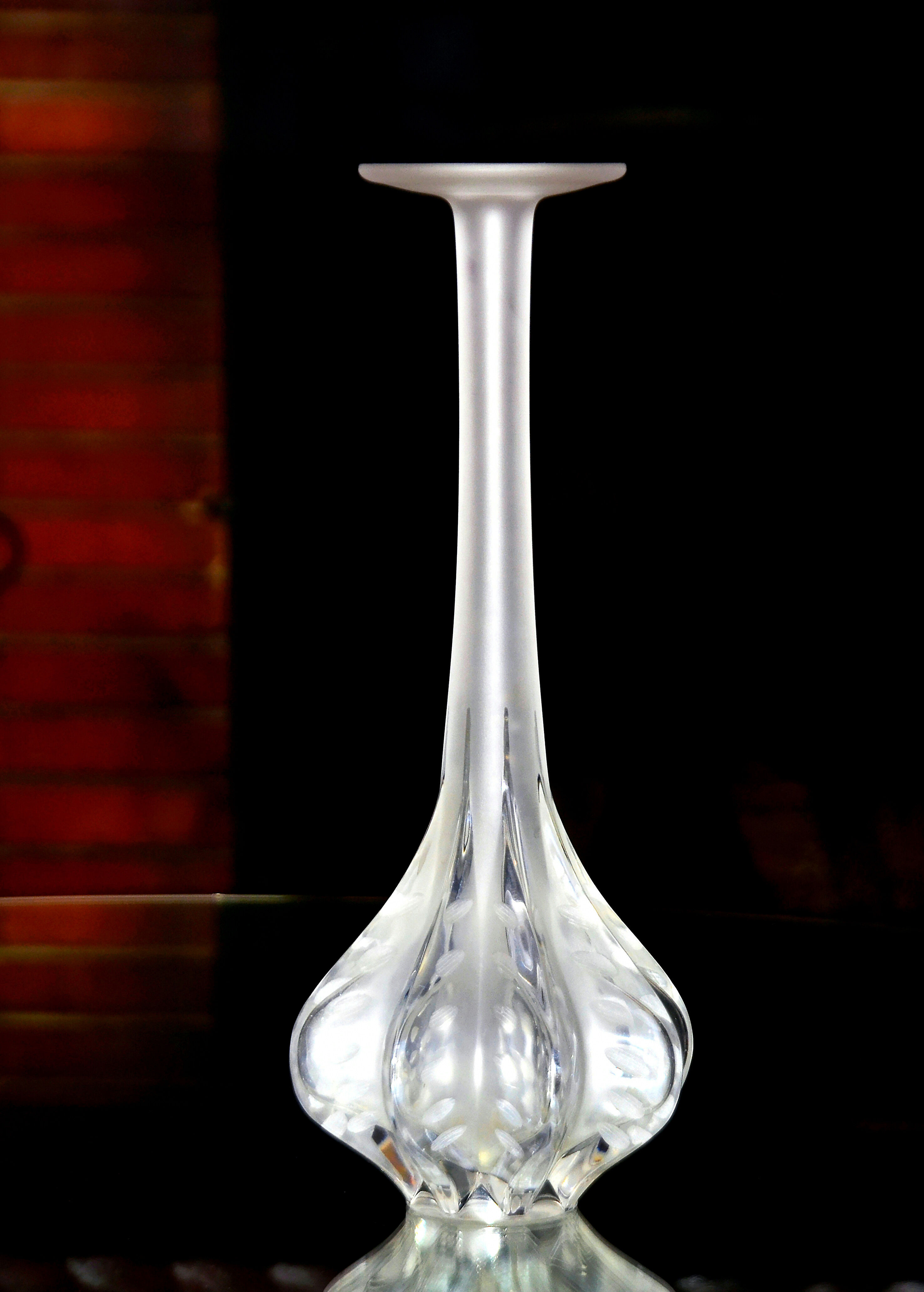 Important Vase "soliflore" (35 cm) in satin crystal, Lalique France, model "Marie-Claude".