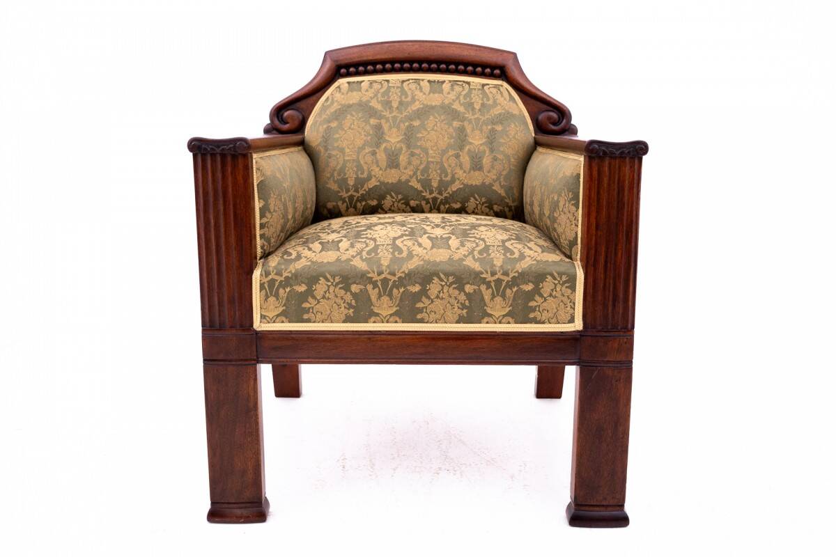 Antique Biedermeier living room set from around 1870.