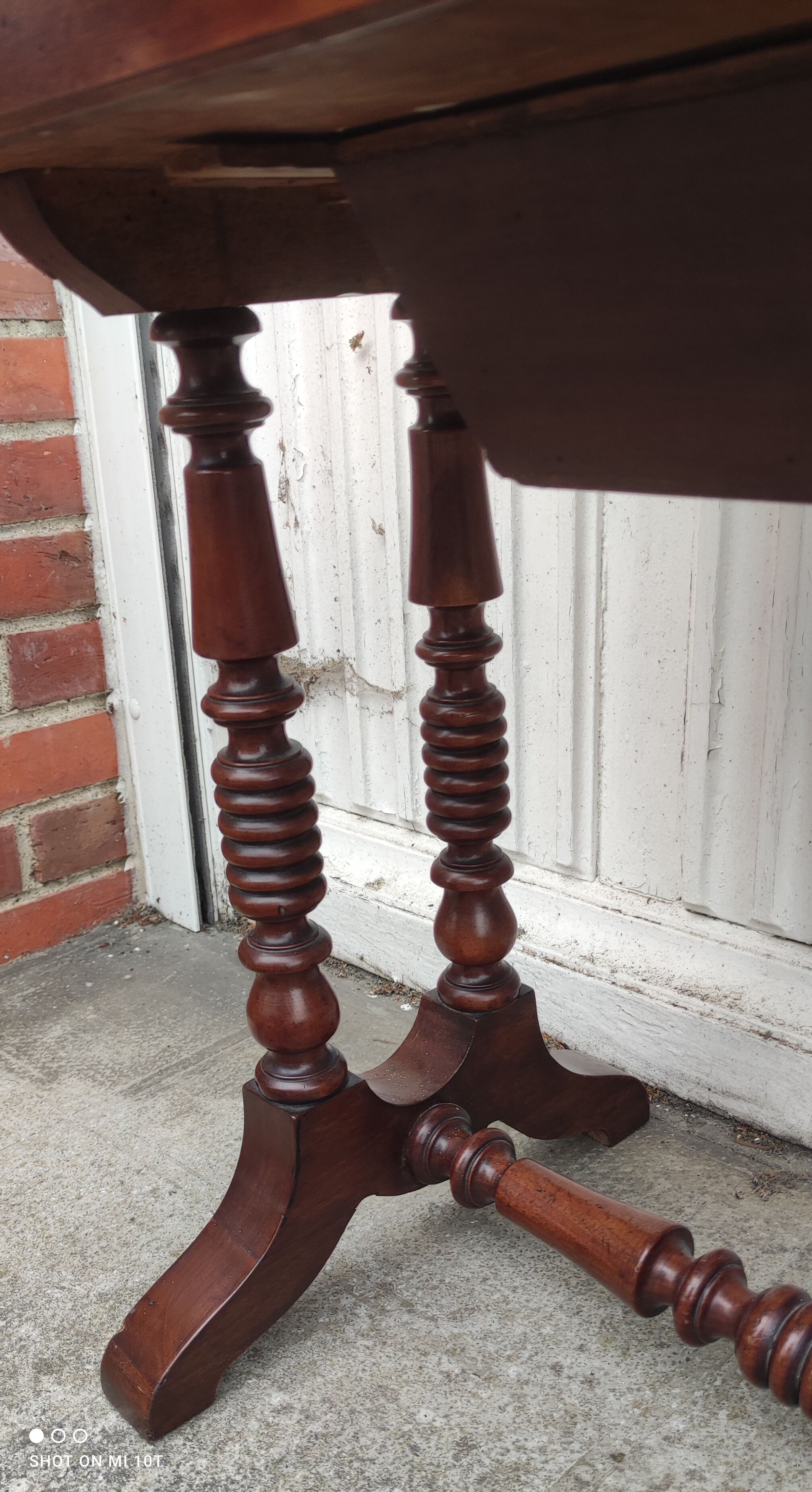 Mahogany worker/19th century