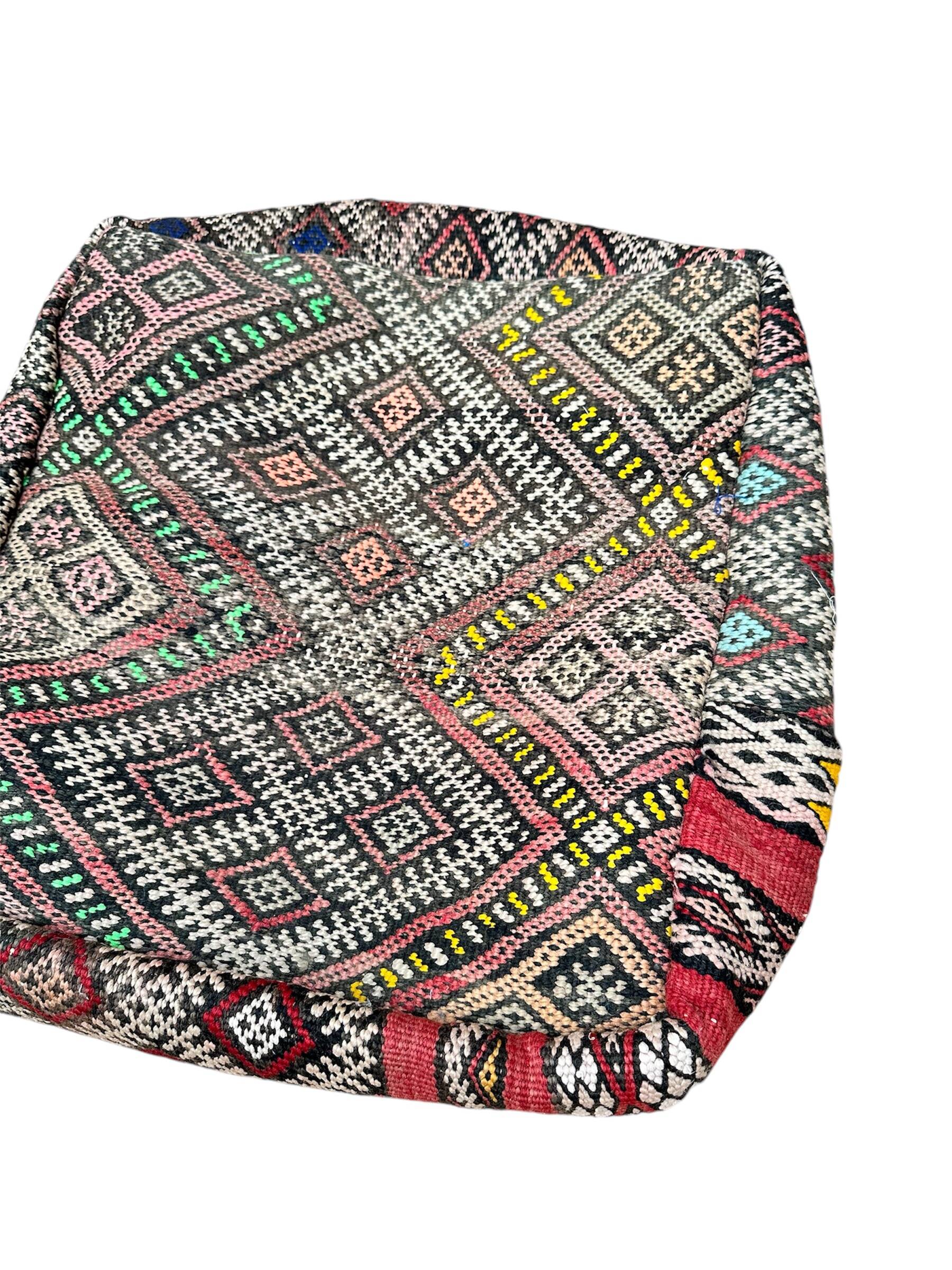 Moroccan kilim pouf 24 x 24 inch - free shipping - vintage berber kilim pouf - moroccan pouf