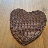 Small wicker basket in the shape of a heart.