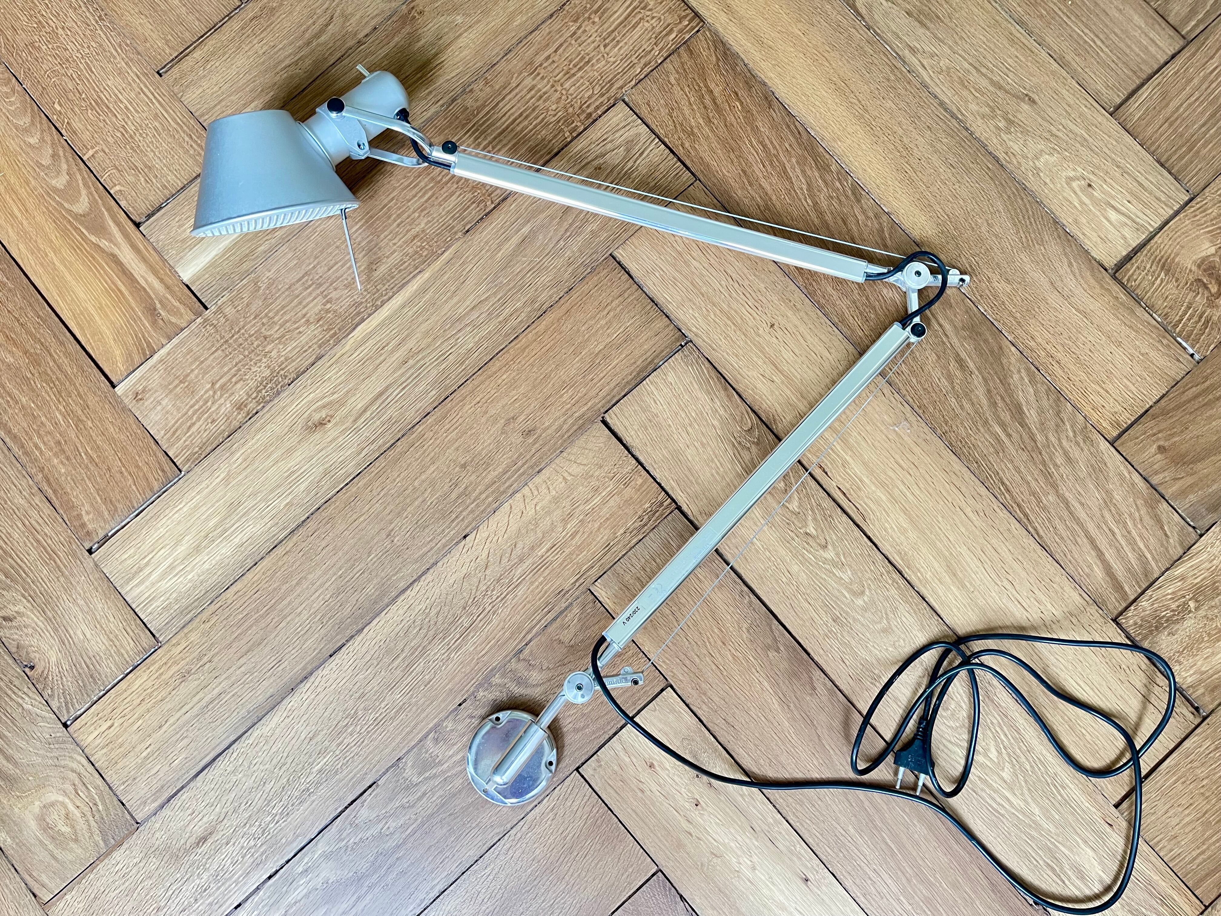 Artemide tolomeo aluminium lamp – wall light