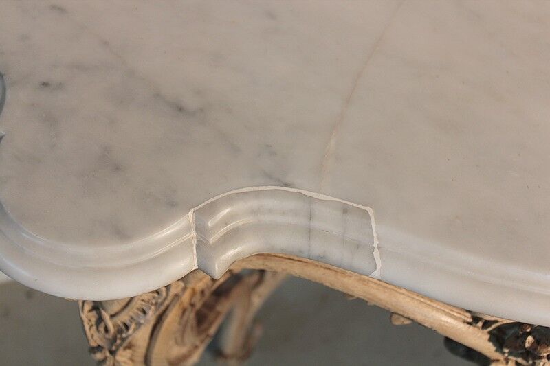 Natural wood XIX Louis XV console