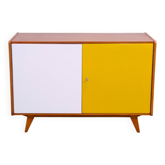 Fully restored mid century sideboard U-450 by Jiří Jiroutek, 1960´s, Czechoslovakia