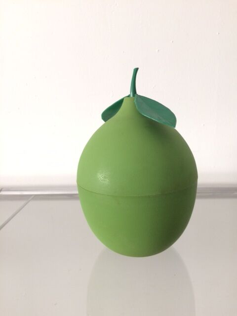 Plastic lemon ice bucket 1970