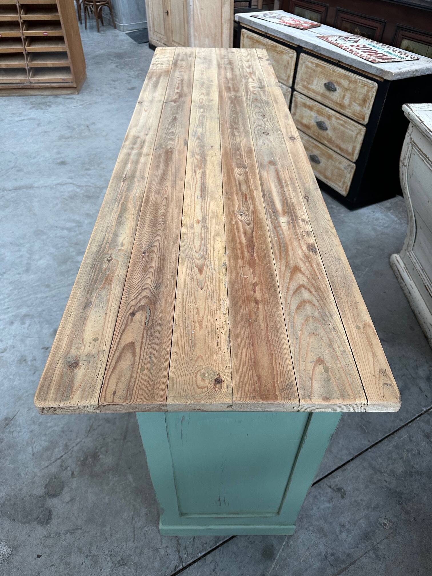 Shop counter Early 20th century