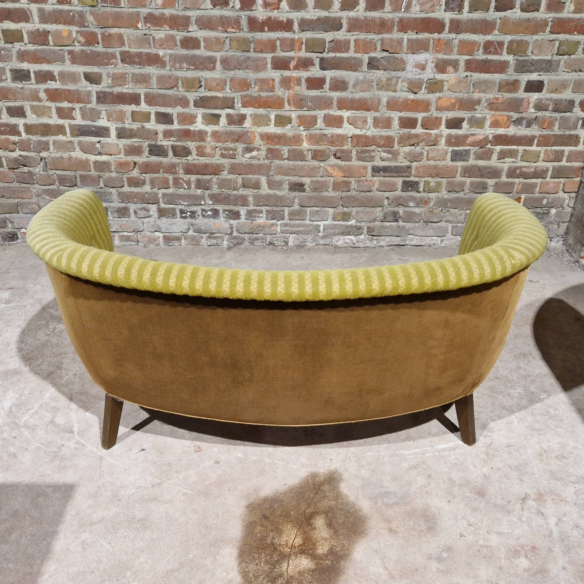 Vintage banana sofa
