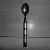 24-piece stainless steel cutlery set with pearly handles