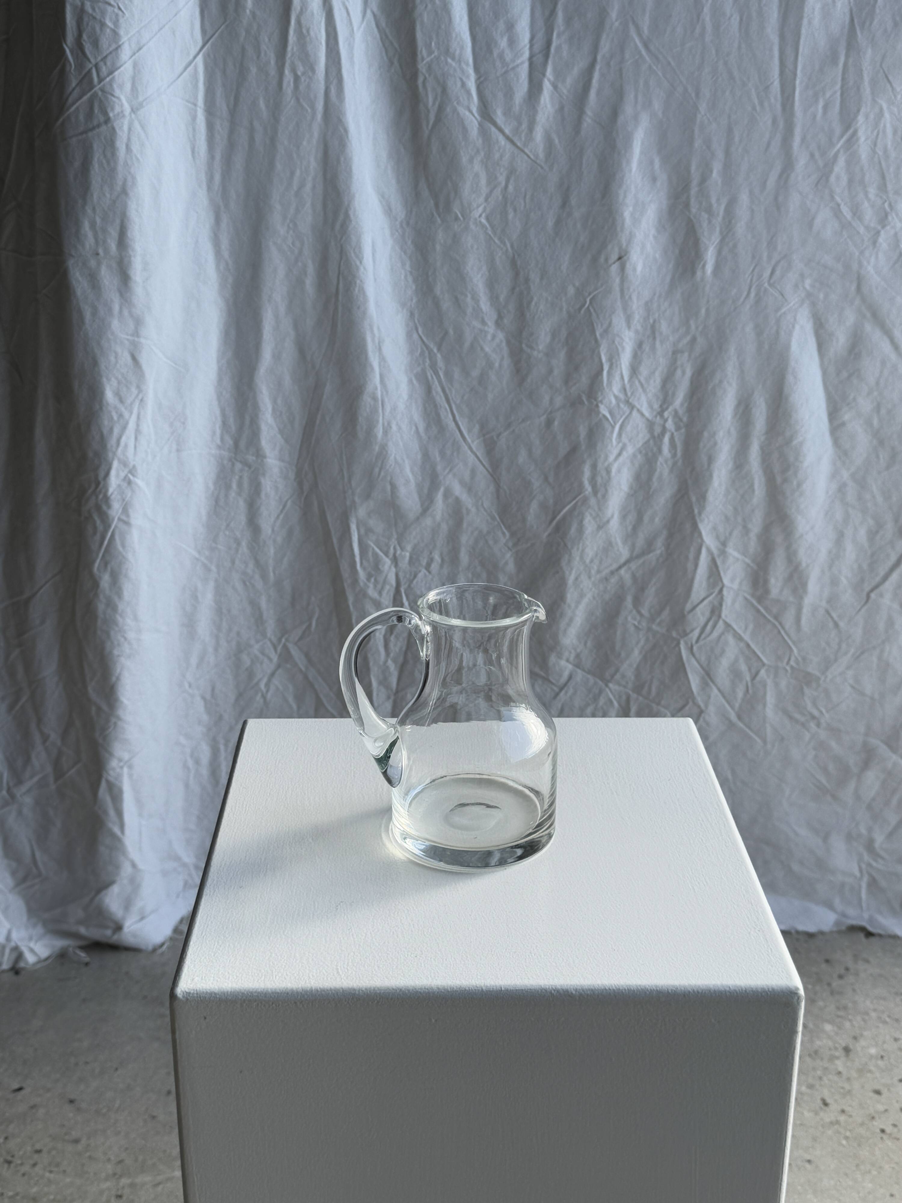 Mini glass pitcher H14