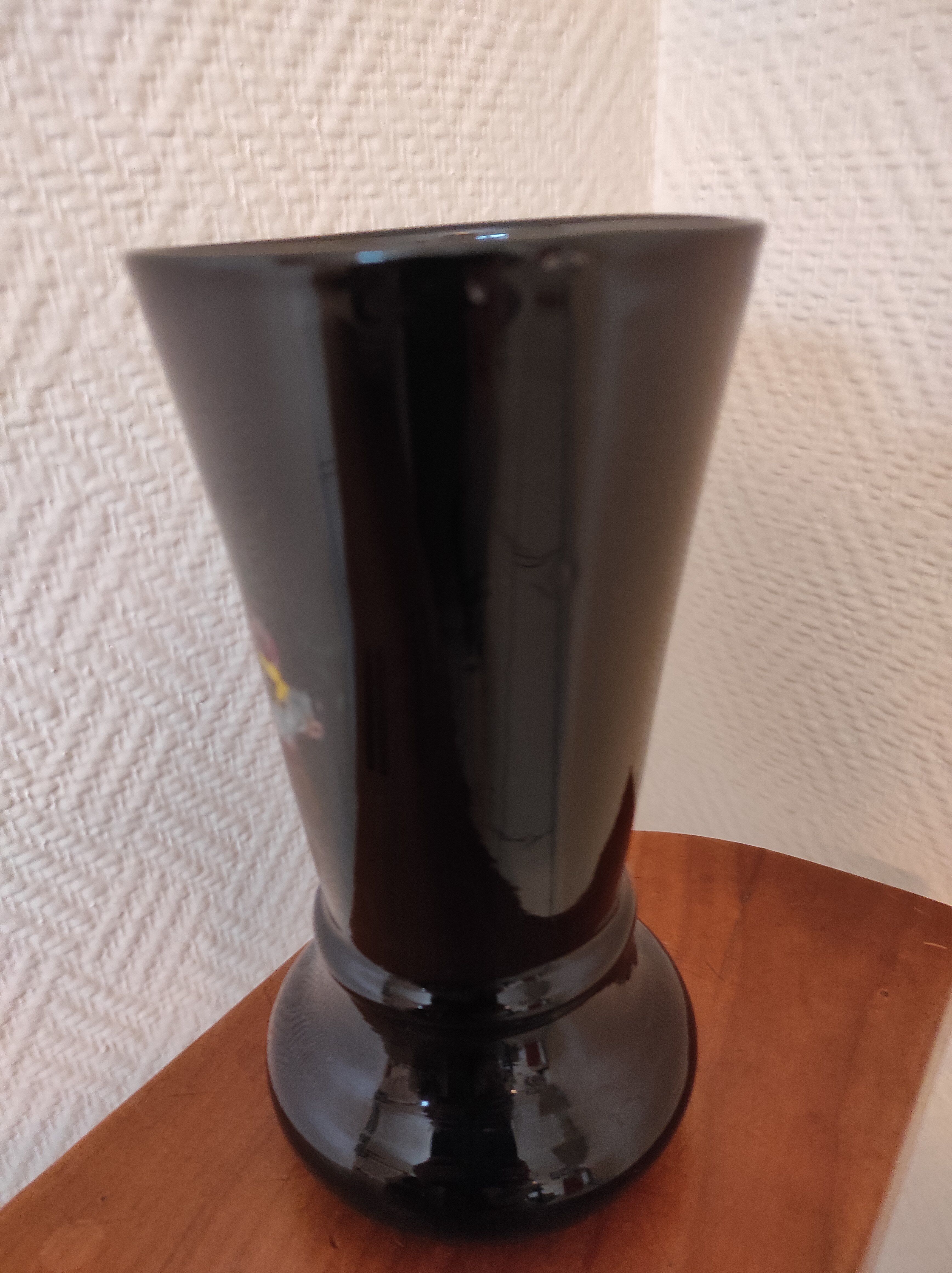 Black opaline vase