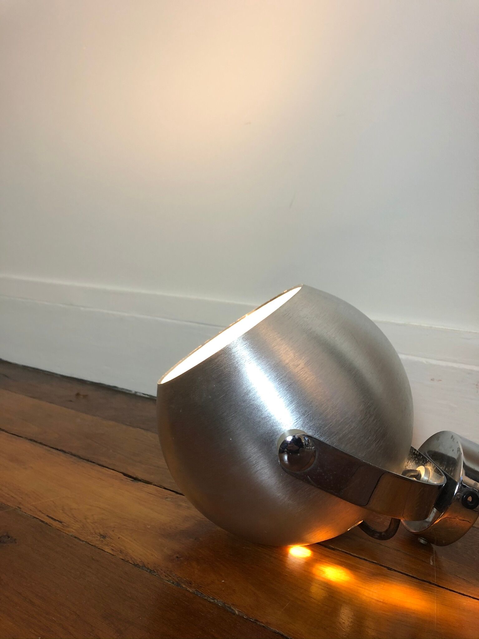 Mole Richardson Eyeball Pair wall light