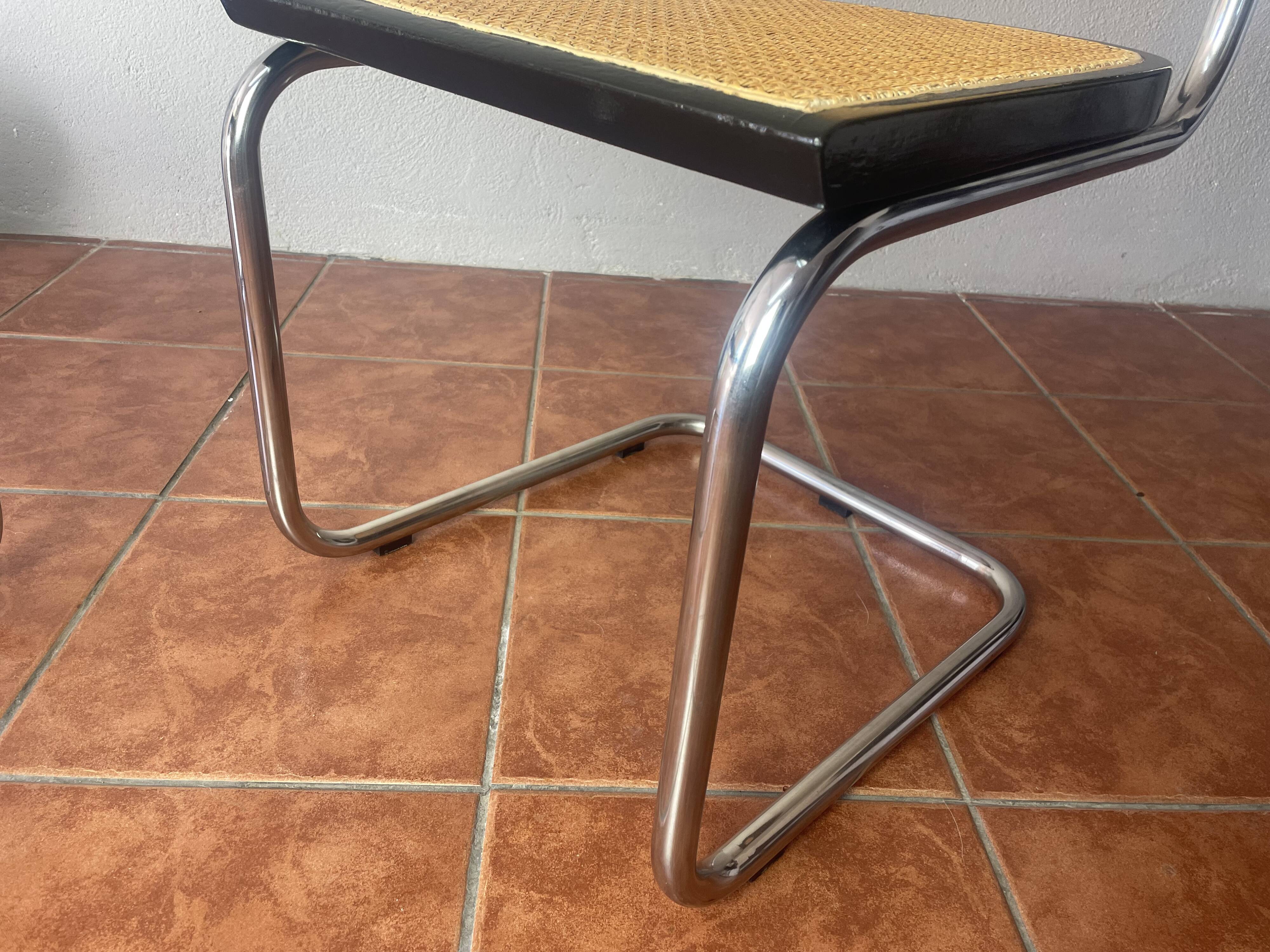 Set of two mid-century modern Marcel Breuer B32 Cesca chairs, Italy 1970s