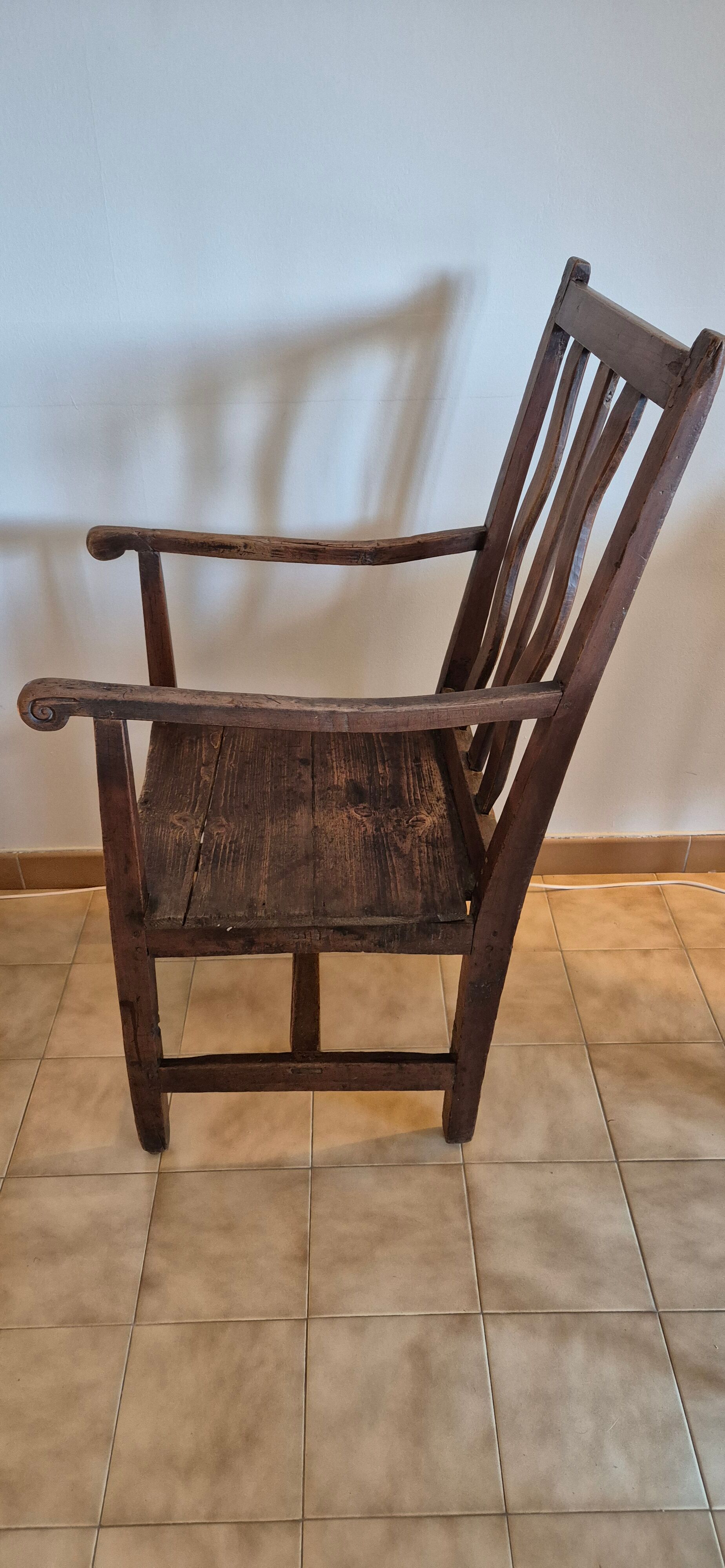 Rustic Antique Armchair in Walnut – Popular Art (Late 19th Century)