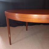 Scandinavian table