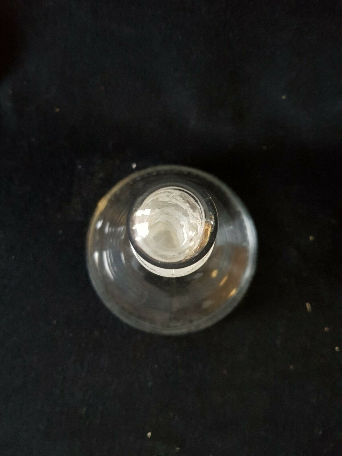 Carafe à liqueur et son bouchon