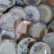 20 mismatched antique flat plates in ironstone