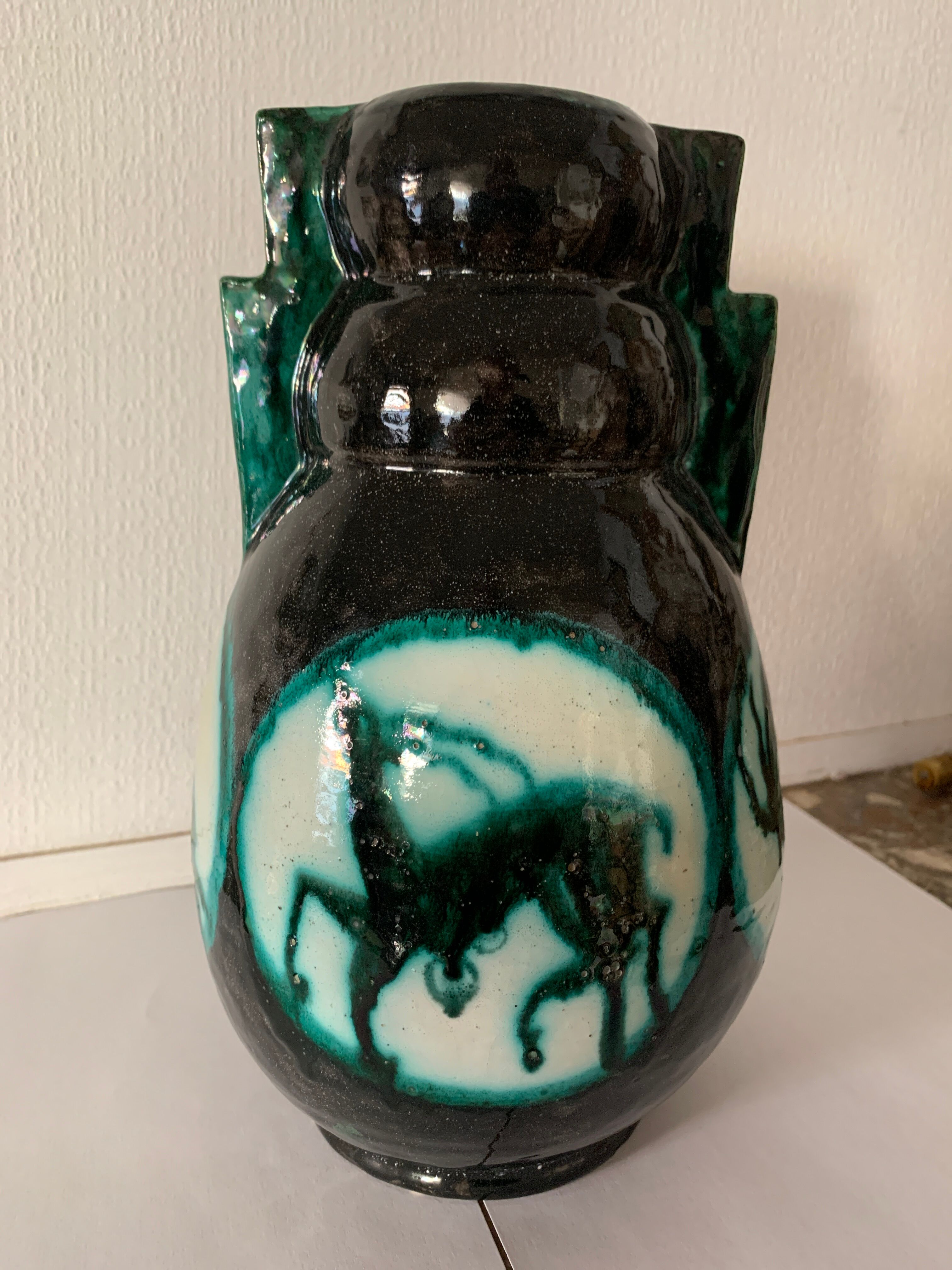 Vase art deco